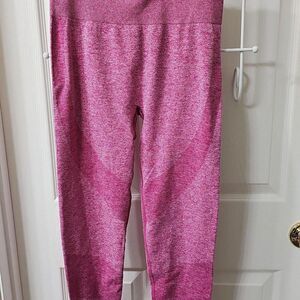 PINK Victoria's Secret Seamless High-Waist Marled Leggings Pink Size M